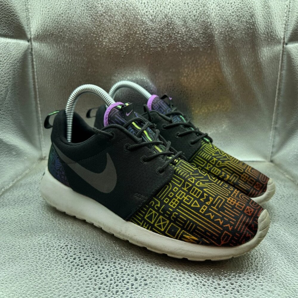 Size 4.5 Nike Roshe One QS‎ Be True Multicolor Mens Lace-U Sneakers 808715-006